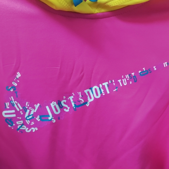 Nike Therma fit- Women's neon pink, yellow & blue pullover sweatshirt. Size - XS - Picture 4 of 10